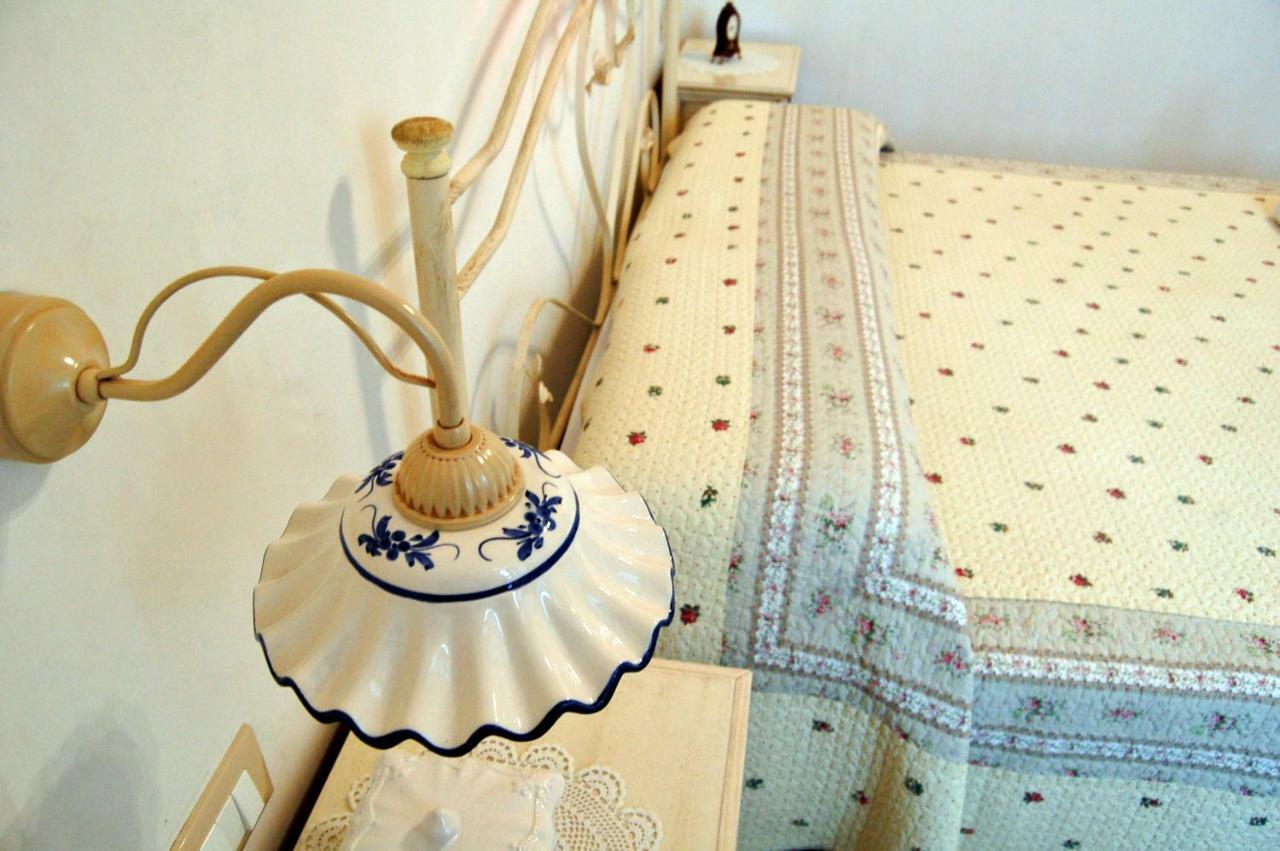 B&B Mandolea Manduria Bagian luar foto