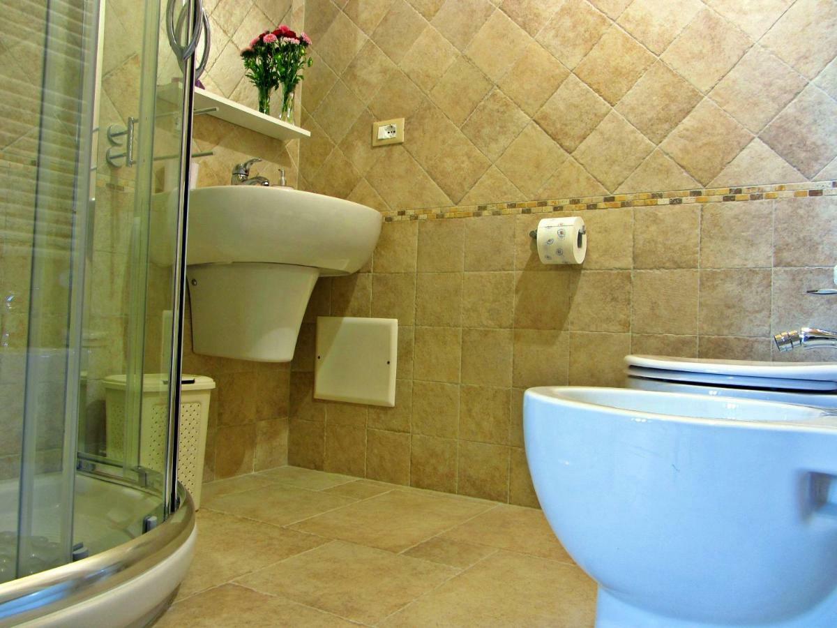 B&B Mandolea Manduria Bagian luar foto